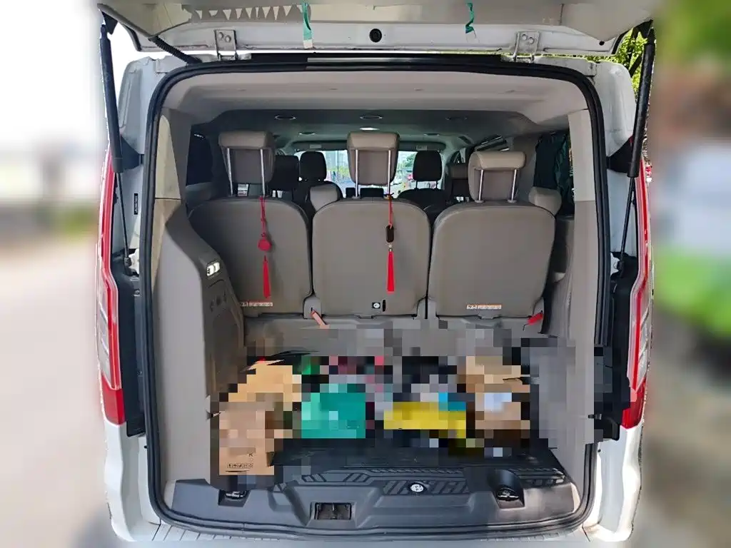 Ford Transit — миниатюра 10