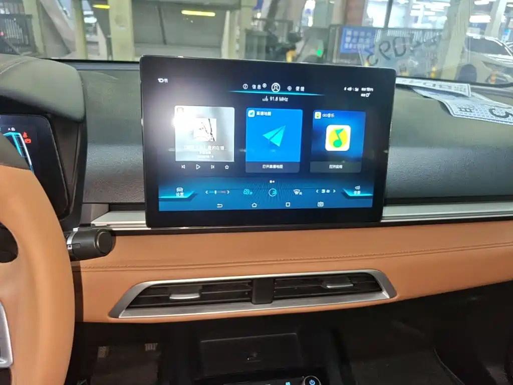 BYD e2 — миниатюра 13