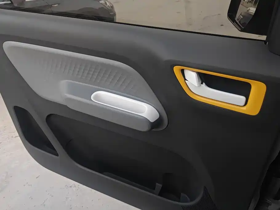 Wuling MINIEV — миниатюра 7