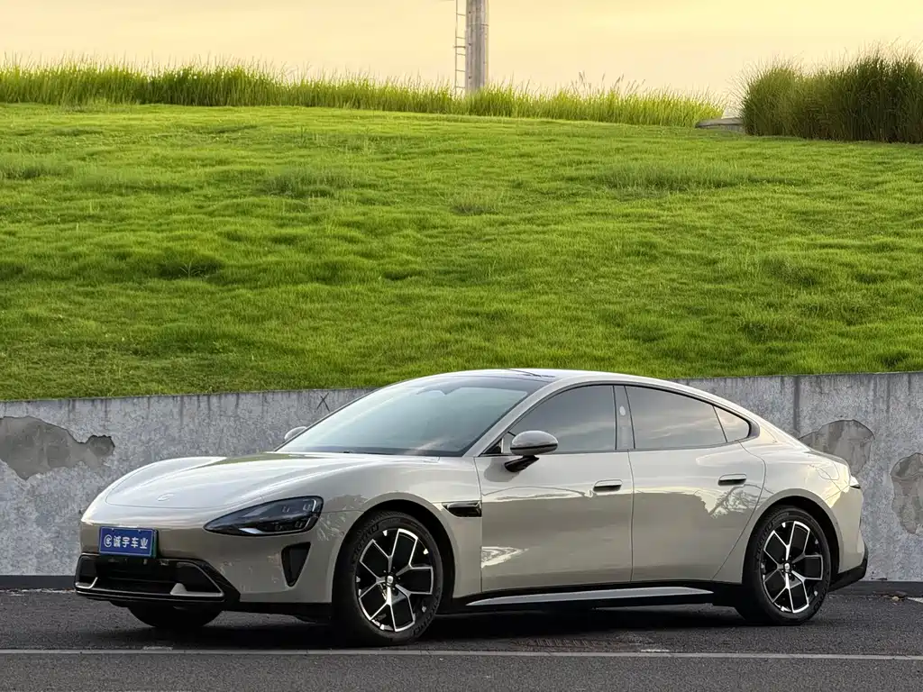 2025 xiaomi SU7 - zdjęcie 1 z 21