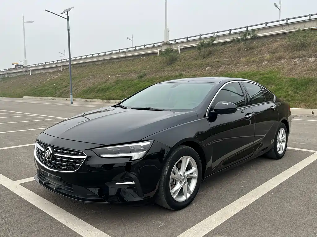 Buick Regal 2021