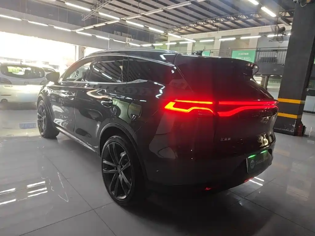 BYD Tang New Energy — миниатюра 5