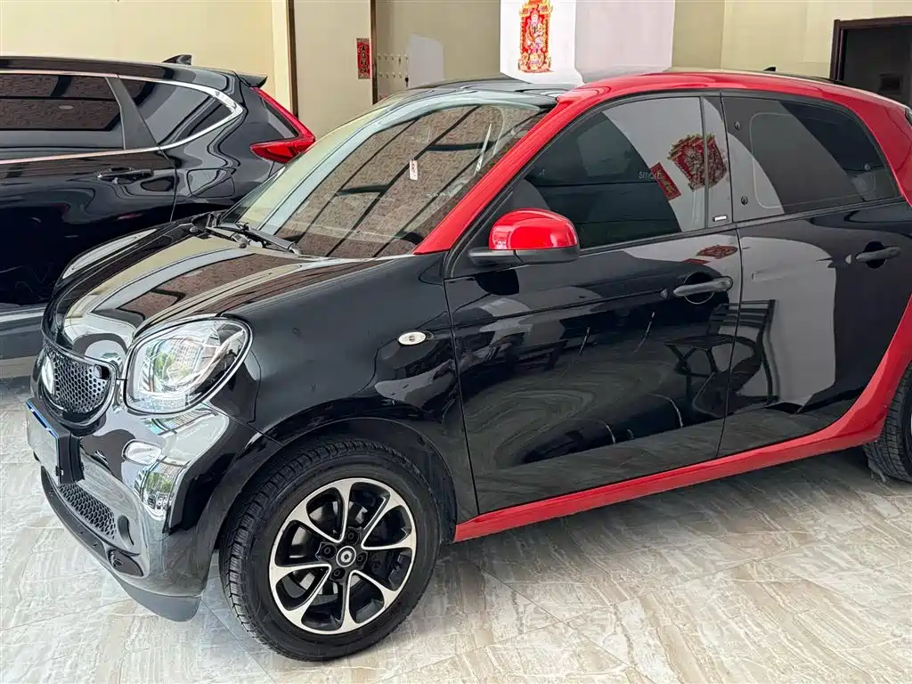 Купить smart Smart Forfour