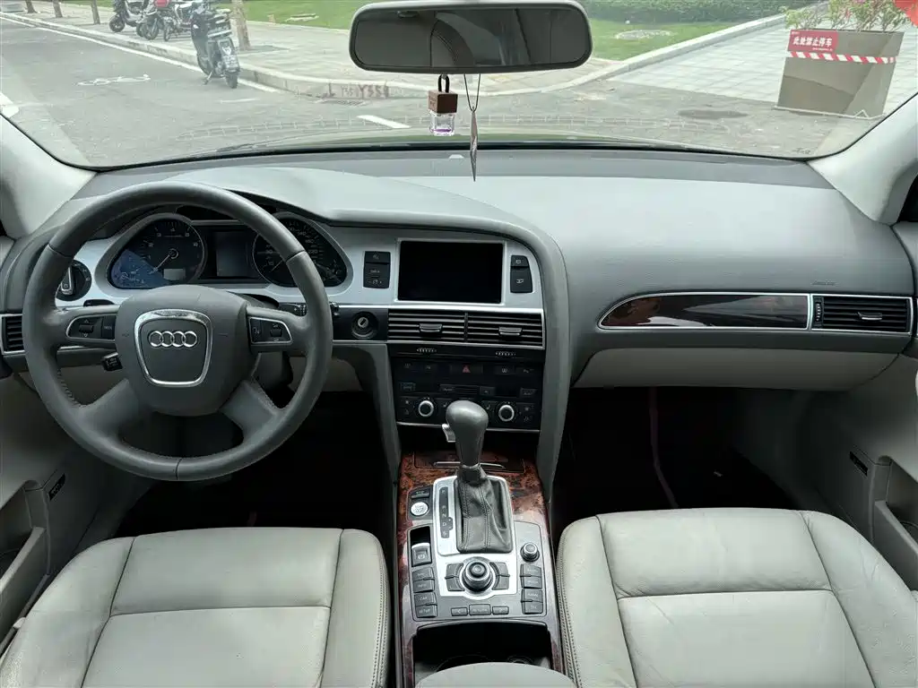 Audi A6L — миниатюра 8