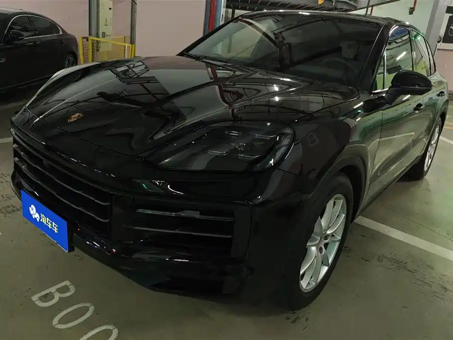 Porsche Cayenne 2025