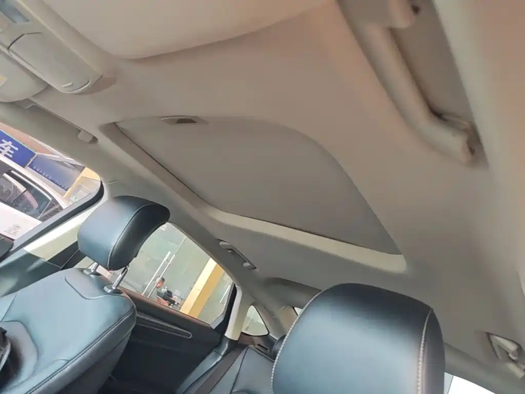 Ford Mondeo — миниатюра 18