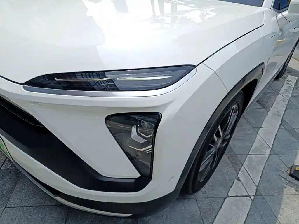 NIO EC6 — миниатюра 24