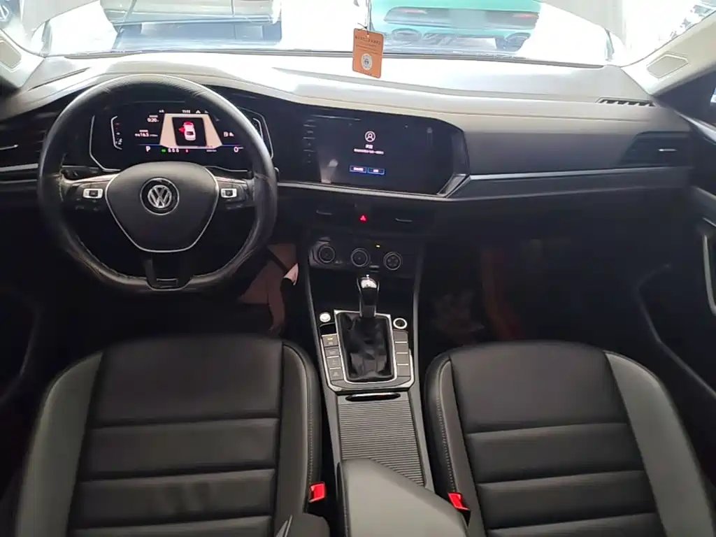 Volkswagen Sagitar — миниатюра 10