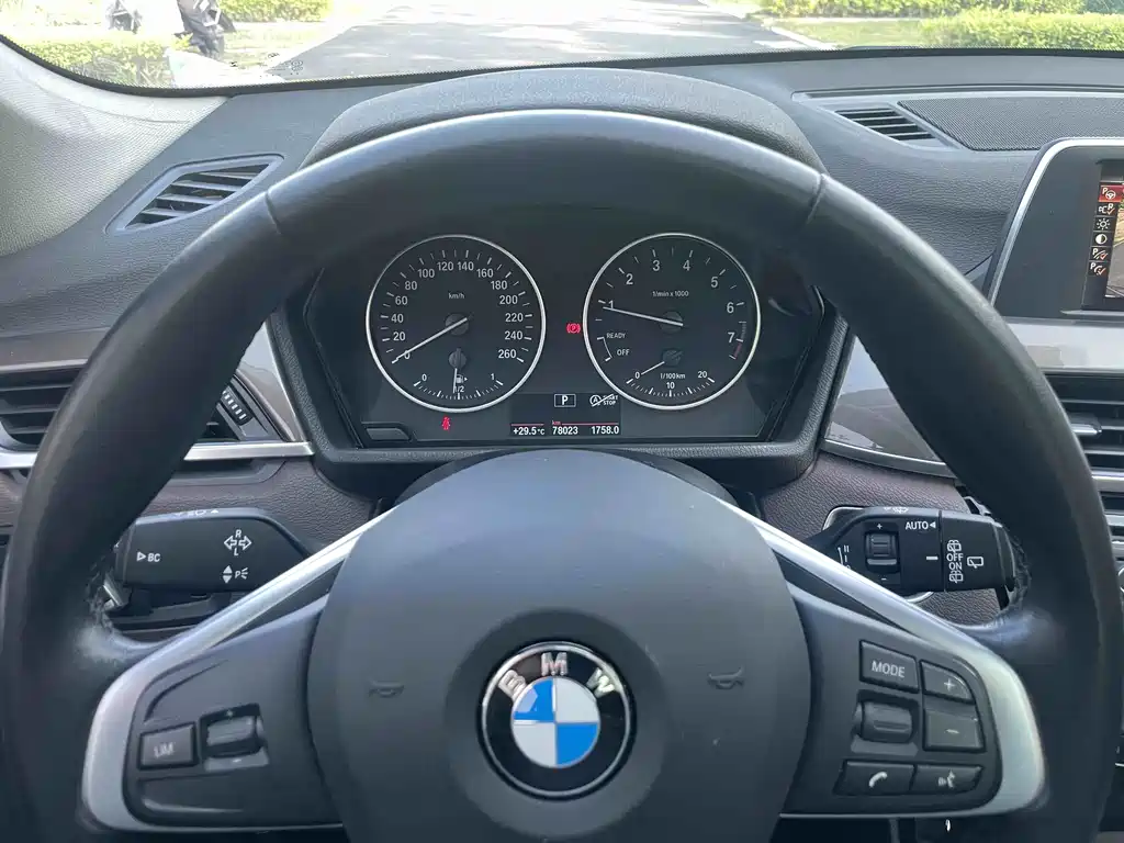 BMW X1 — миниатюра 14