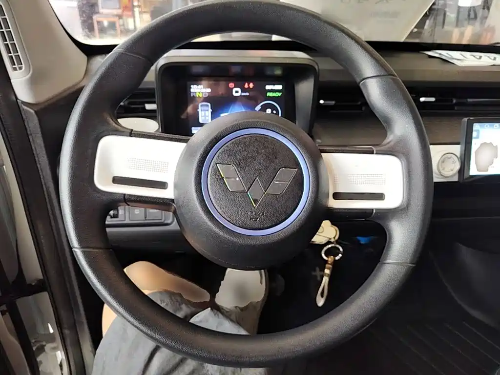 Wuling MINIEV — миниатюра 11