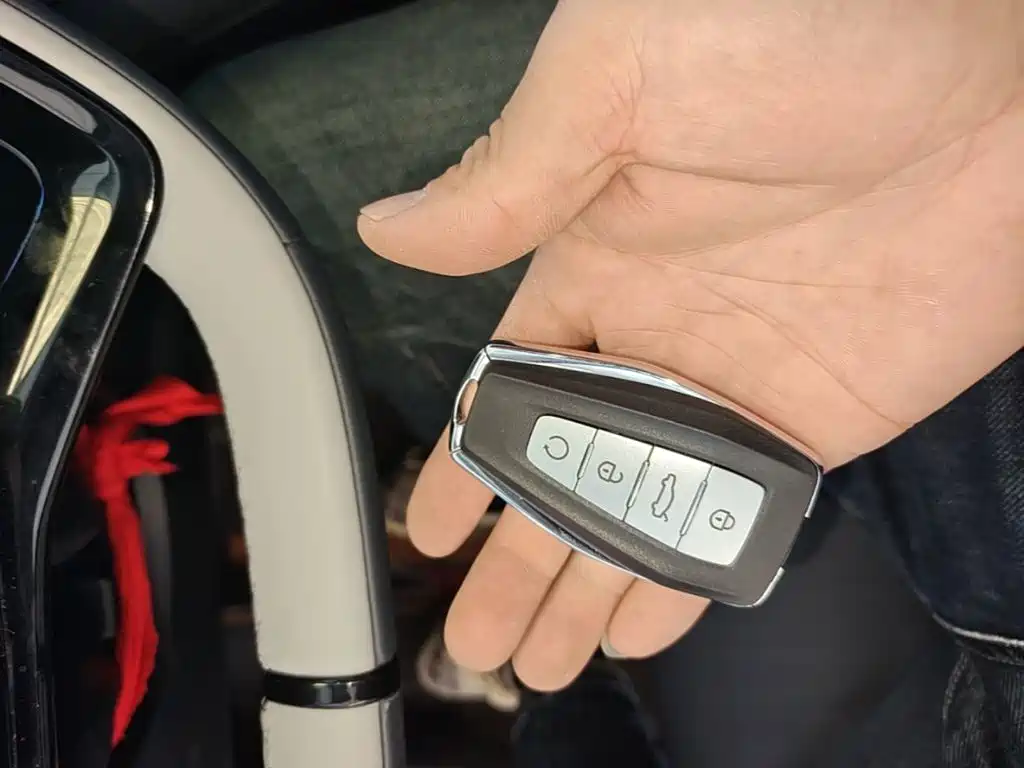 Geely Boyue L — миниатюра 9