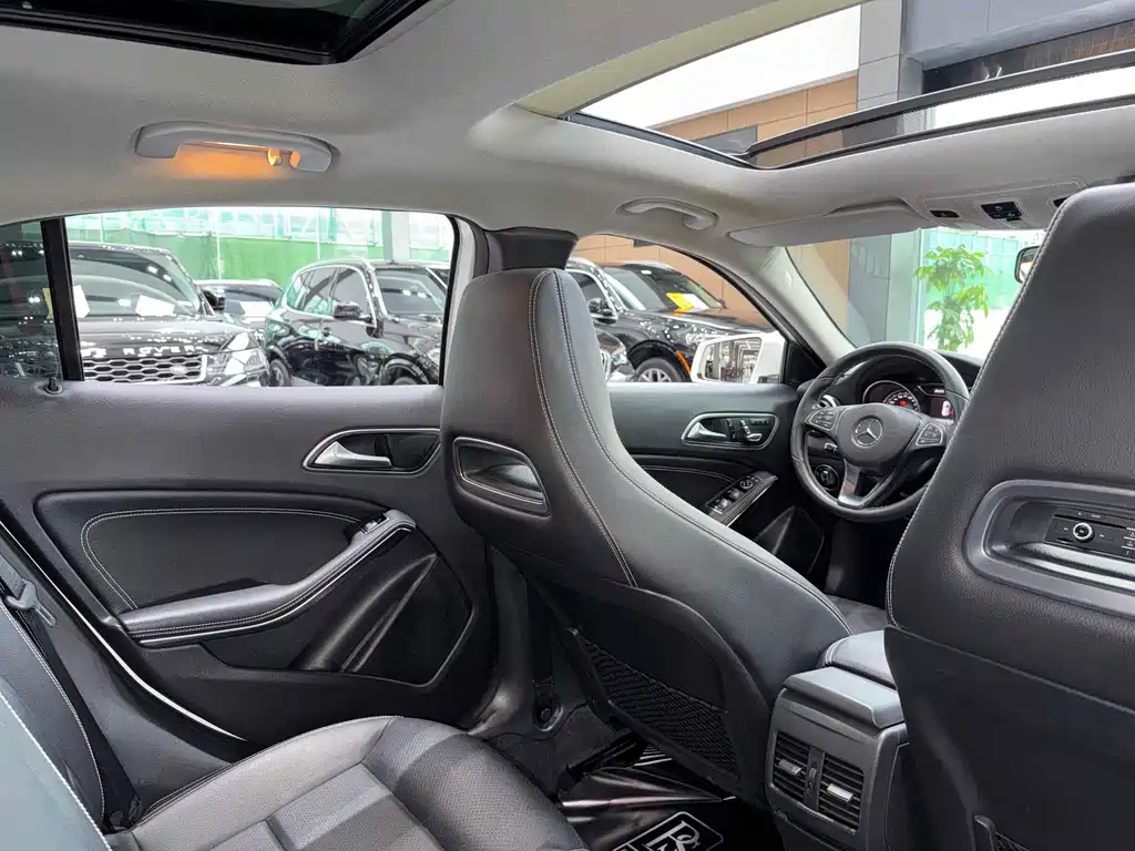Mercedes-Benz GLA — миниатюра 4