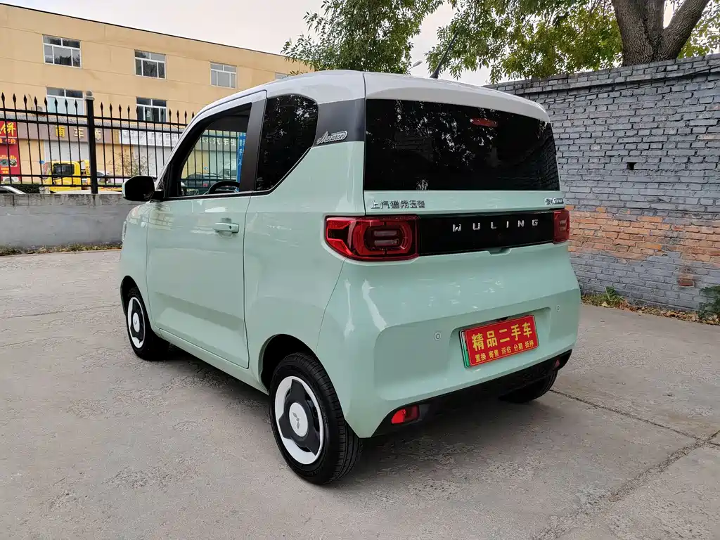 Wuling MINIEV — миниатюра 6