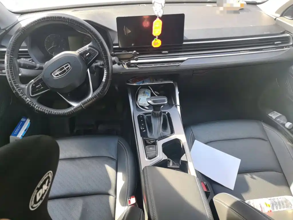 Geely Emgrand — миниатюра 13
