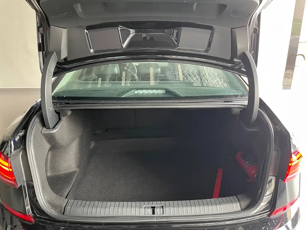 Volkswagen Passat — миниатюра 21