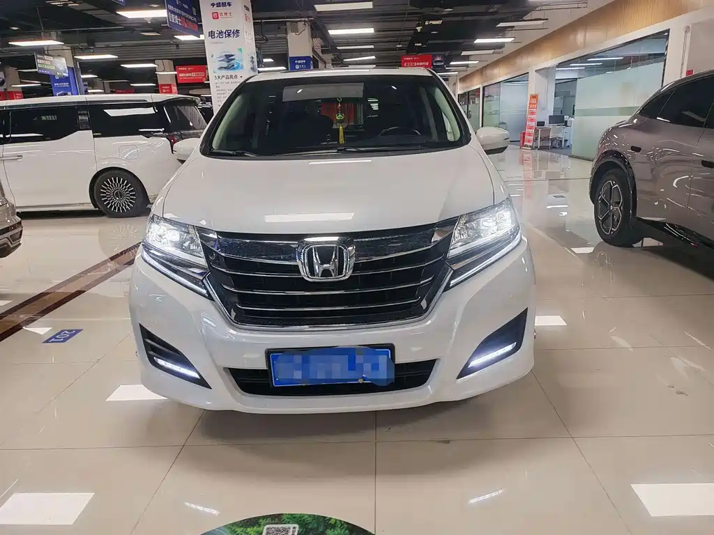 Honda Elysion — миниатюра 2