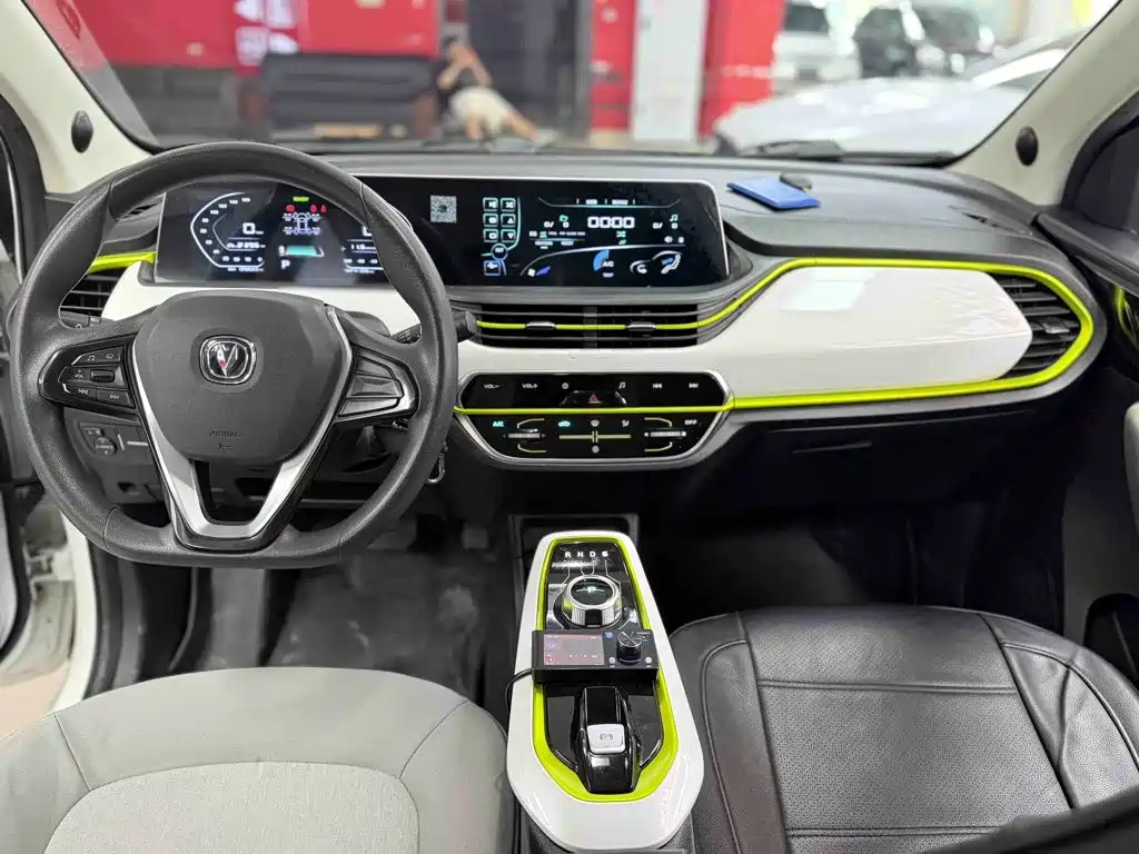 Changan Benben E-Star — миниатюра 6