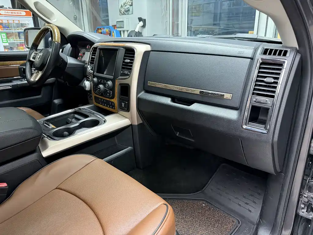 RAM Ram Trucks — миниатюра 13