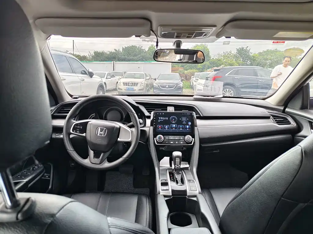 Honda Civic 2016 180TURBO CVT Comfort