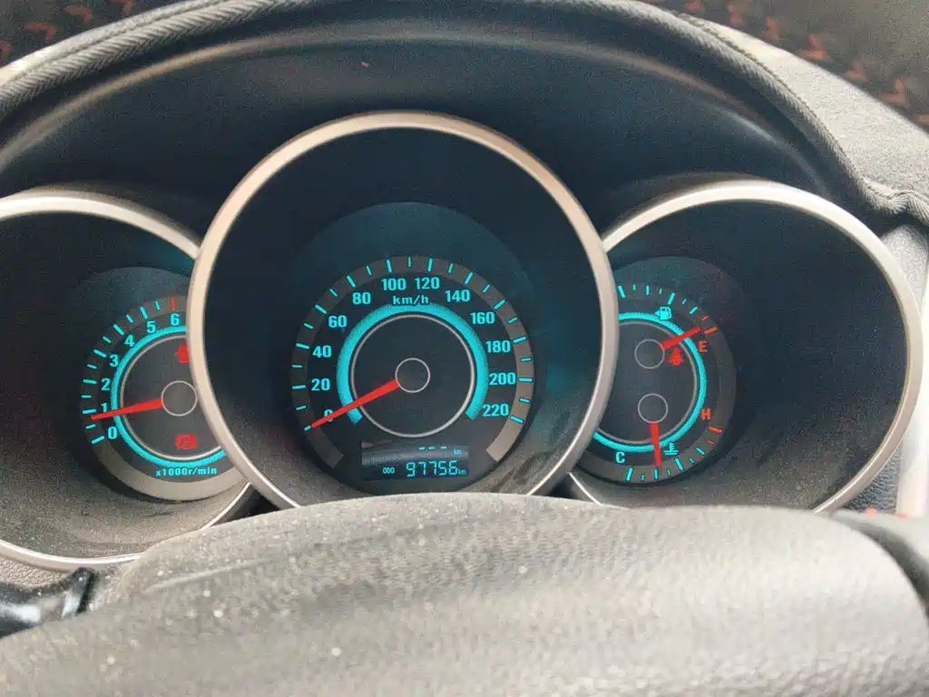 Changan Eado XT — миниатюра 12