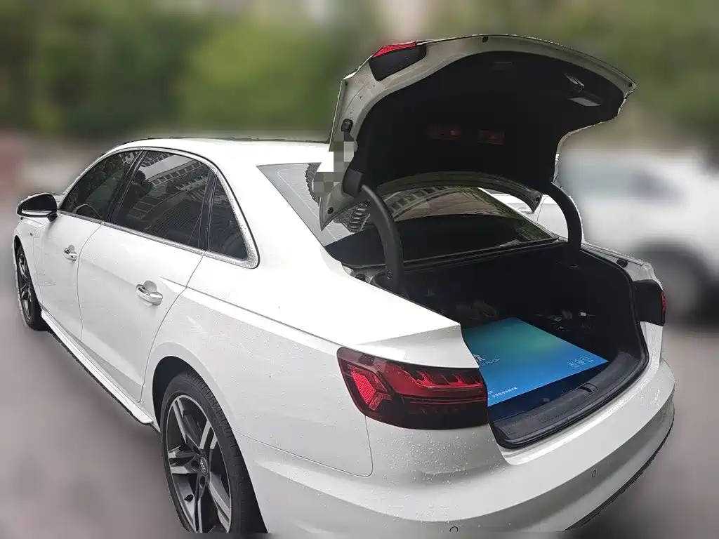 Audi A4L — миниатюра 10