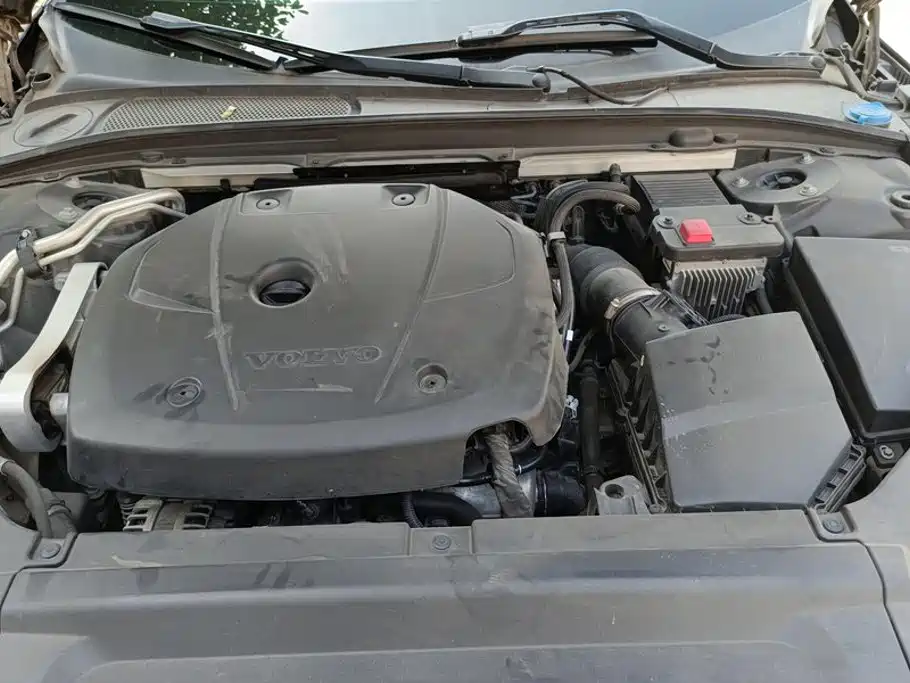 Volvo S90 — миниатюра 10