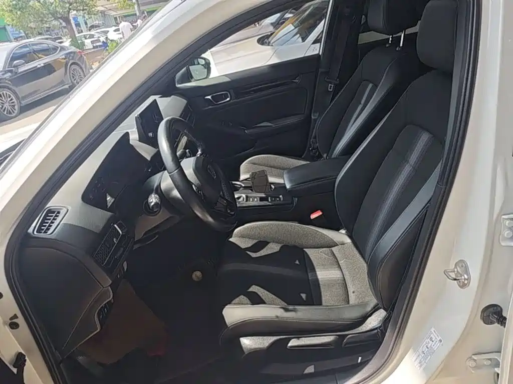 Honda Civic — миниатюра 15
