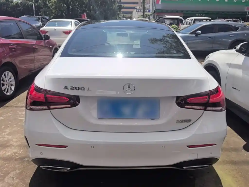 Mercedes-Benz A-Class — миниатюра 6