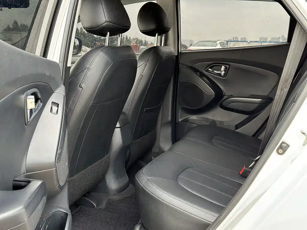 Hyundai ix35 — миниатюра 9