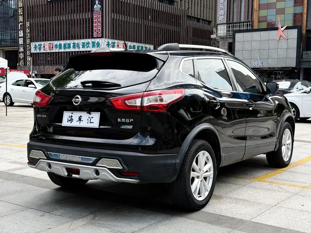 Nissan Qashqai — миниатюра 4