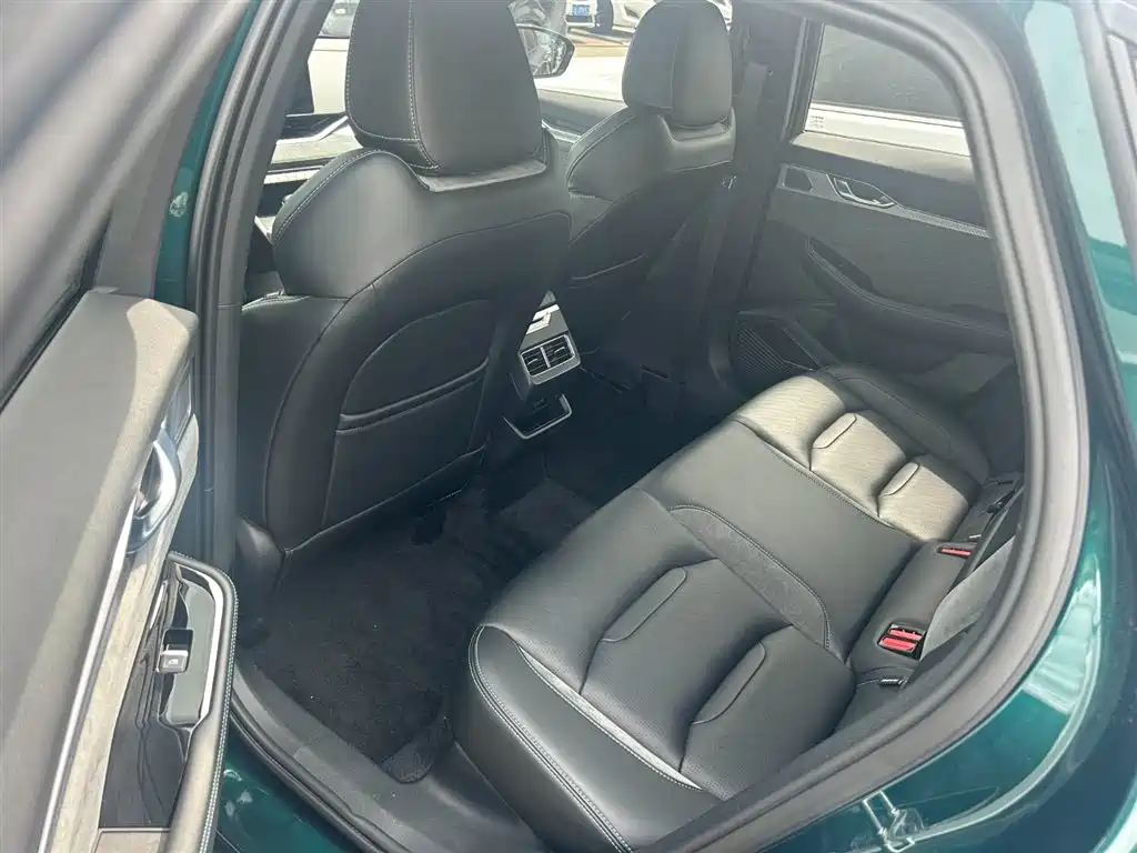 GEELY AUTOMOBILE XINGRUI