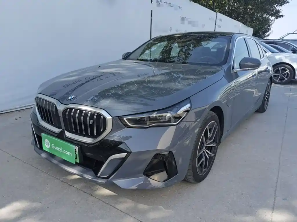 BMW i5 — миниатюра 2