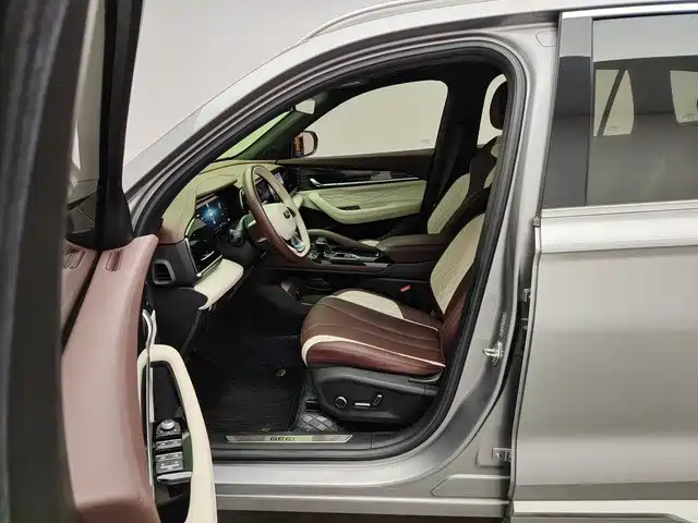 Geely Xingyue L — миниатюра 7