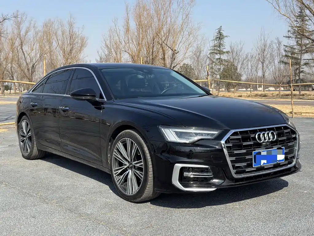 Audi A6L 2022