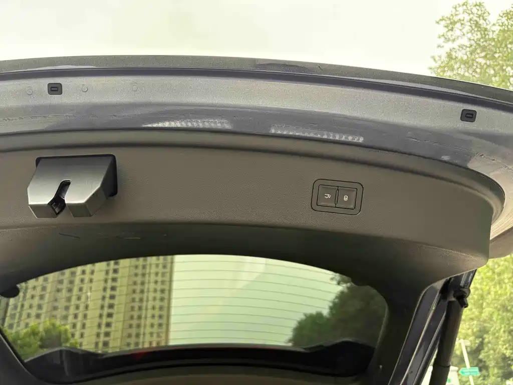 BYD Sealion 07 EV — миниатюра 11
