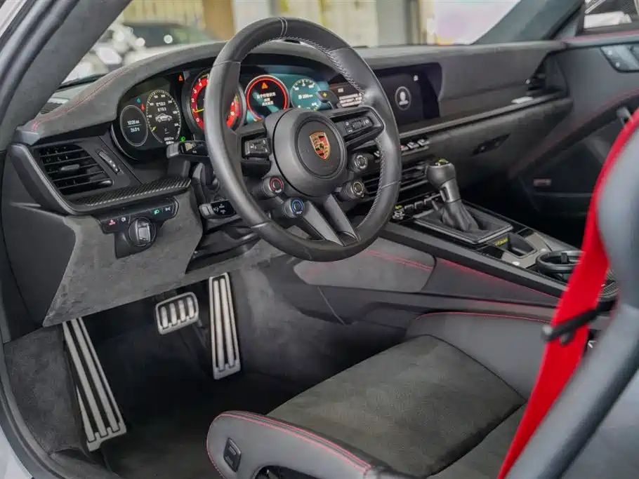 Porsche 911 2024 GT3 RS 4.0L