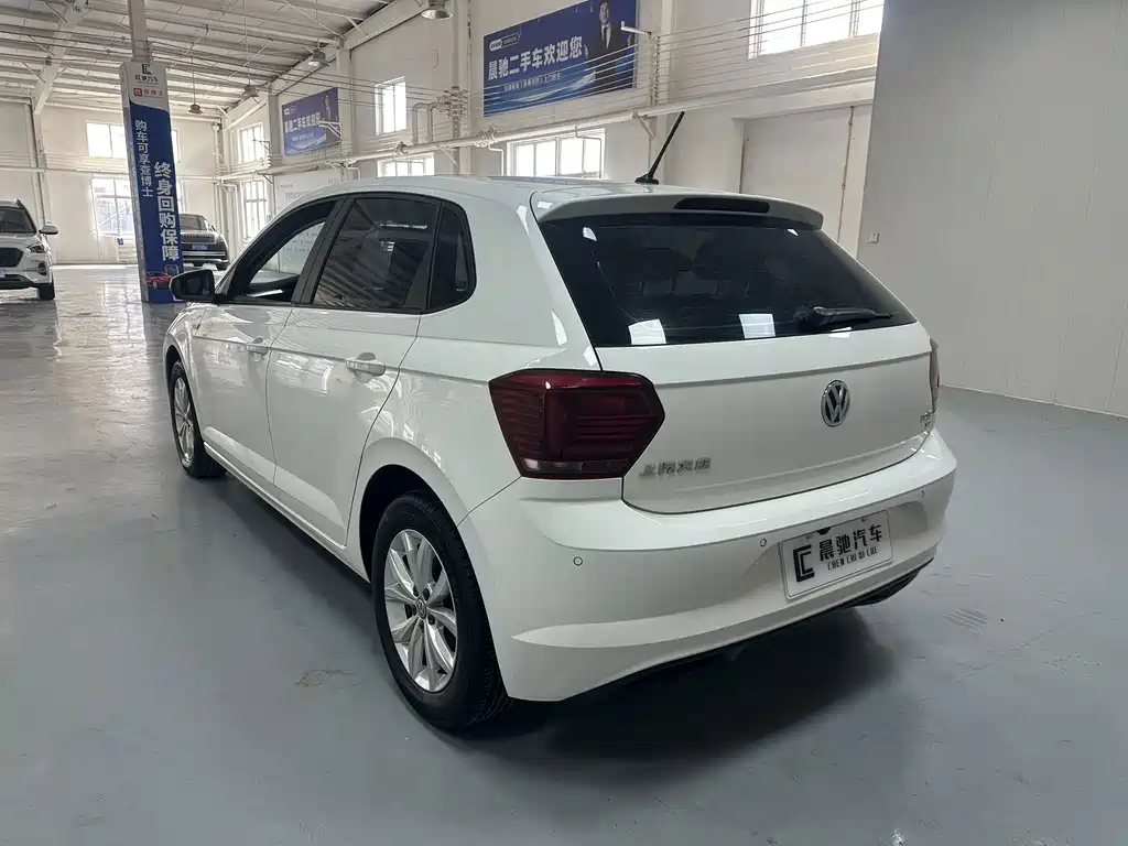 Volkswagen Polo — миниатюра 6