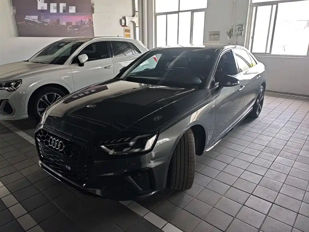 Купить Audi A4L