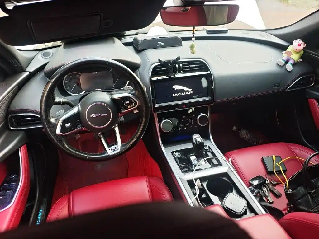 Jaguar XEL — миниатюра 13