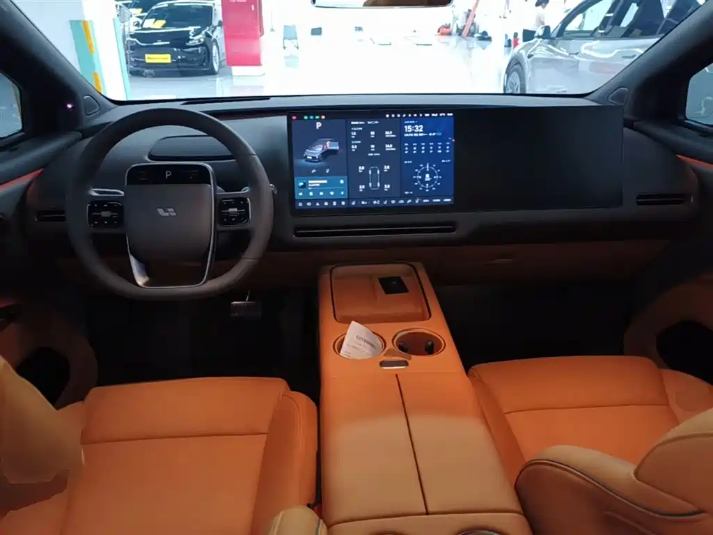 Li Auto i8 2025 Standard