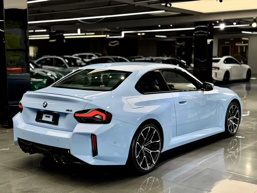 BMW M2 2024 M2