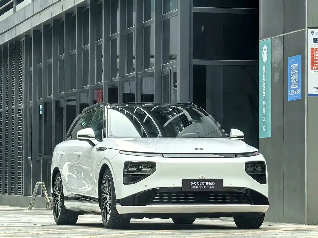 XPeng G9 — миниатюра 3