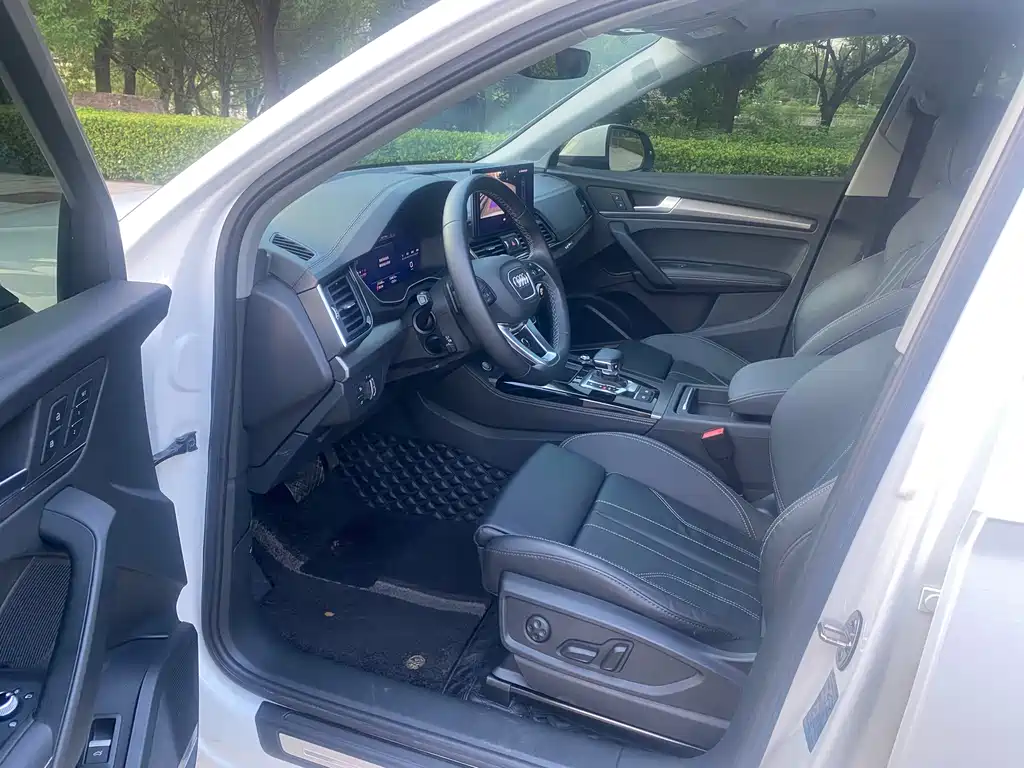 Audi Q5L 2022 45T Luxury