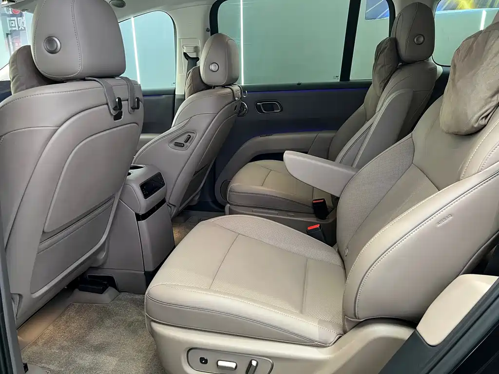 Li Auto Li i8 — миниатюра 9