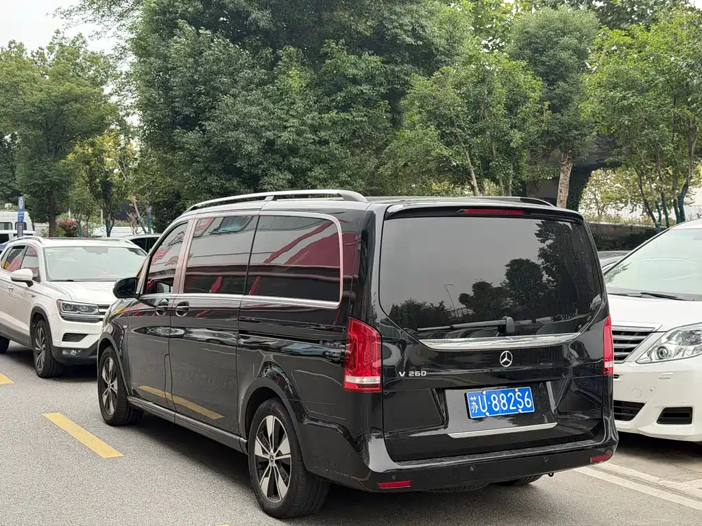Mercedes-Benz V-Class — миниатюра 9