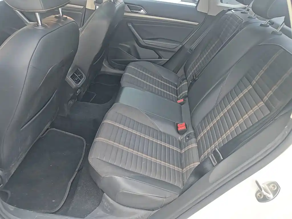Volkswagen Lavida — миниатюра 22