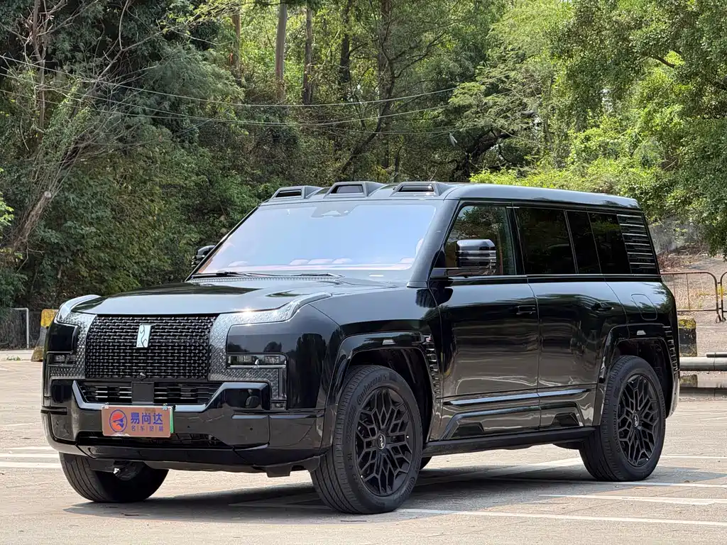 Yangwang U8 2023 Luxury