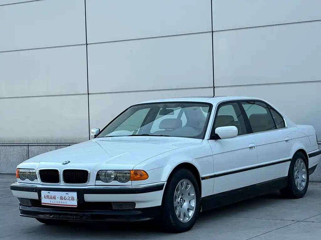 BMW 7 Series 7 2000 728iL