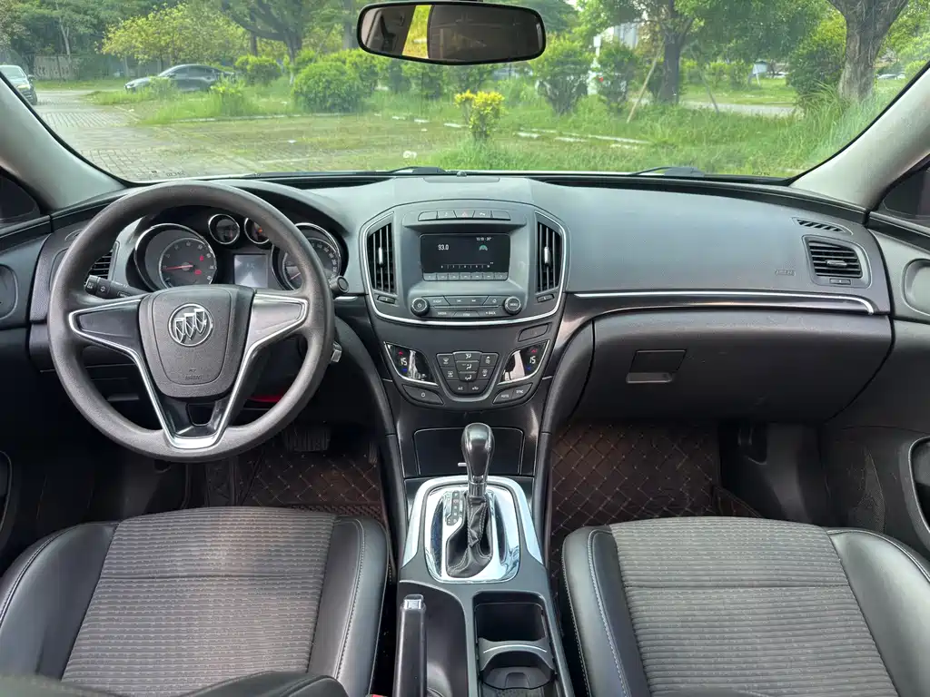 Buick Regal — миниатюра 6