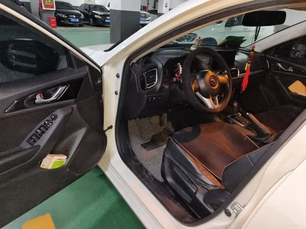 Mazda 3 Axela — миниатюра 14